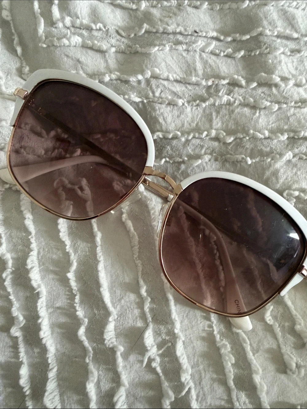 2pk Women's Sunglasses - Brown Tortoiseshell and White-Trim Frames